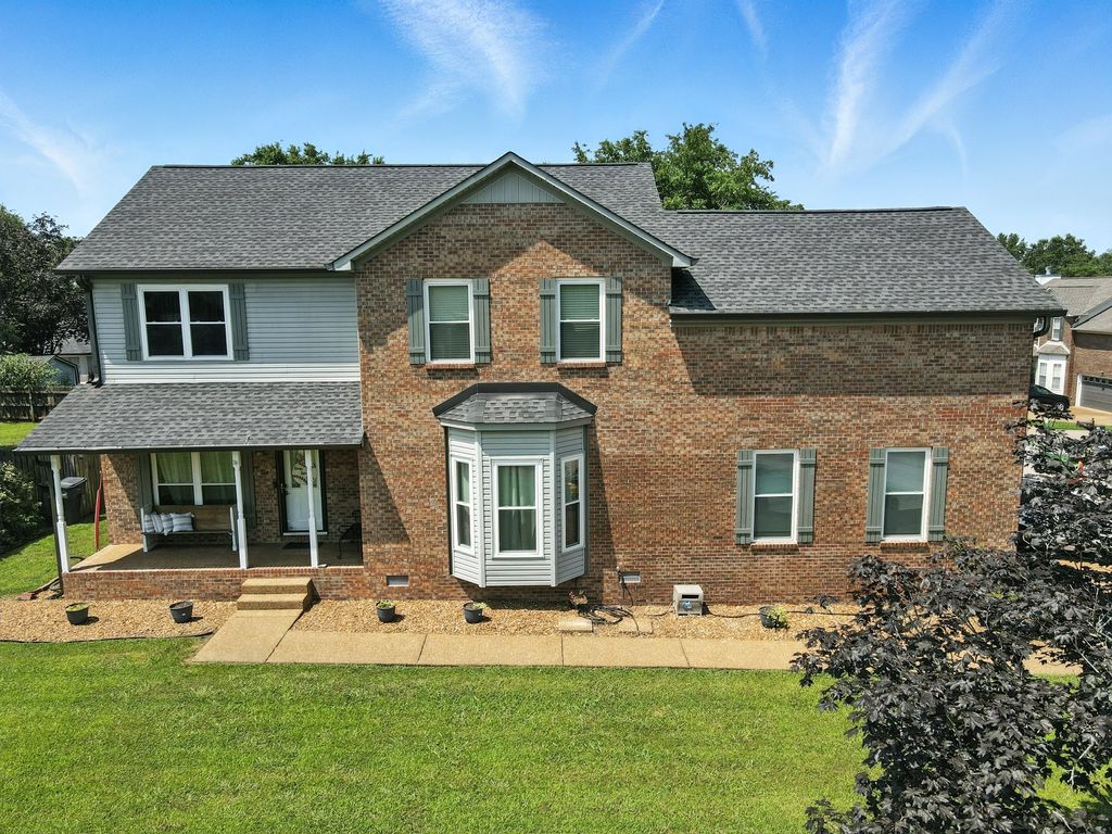 114 Deerview Dr, Columbia, TN 38401