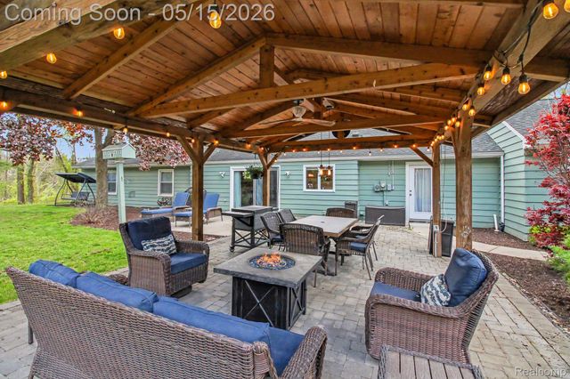 2601 Old Plank Road, Milford Charter Township, MI 48381