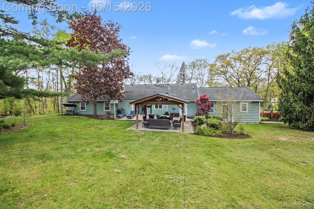 2601 Old Plank Road, Milford Charter Township, MI 48381