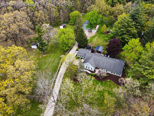 2601 Old Plank Road, Milford Charter Township, MI 48381