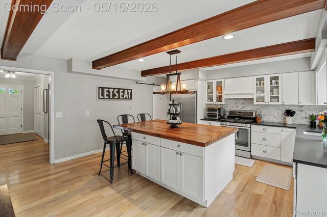 2601 Old Plank Road, Milford Charter Township, MI 48381