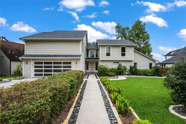 8311 Amber Cove Drive, Houston, TX 77346
