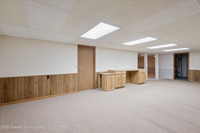 12931 Oneida Woods Trail, Grand Ledge, MI 48837