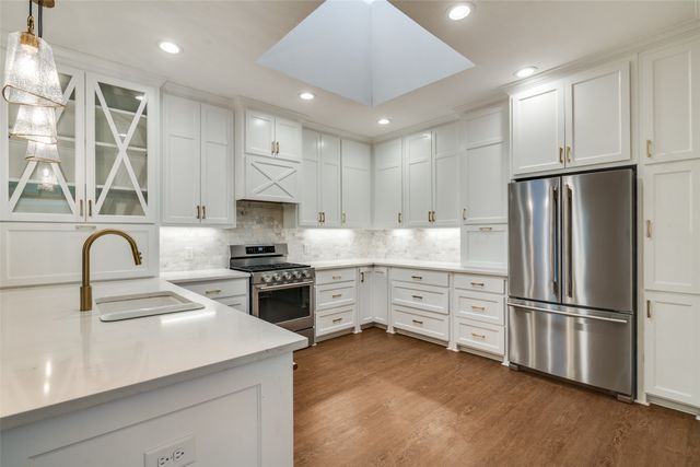 6027 High Court Place, Dallas, TX 75254