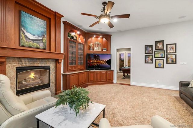 2270 Summit Drive, Escondido, CA 92025