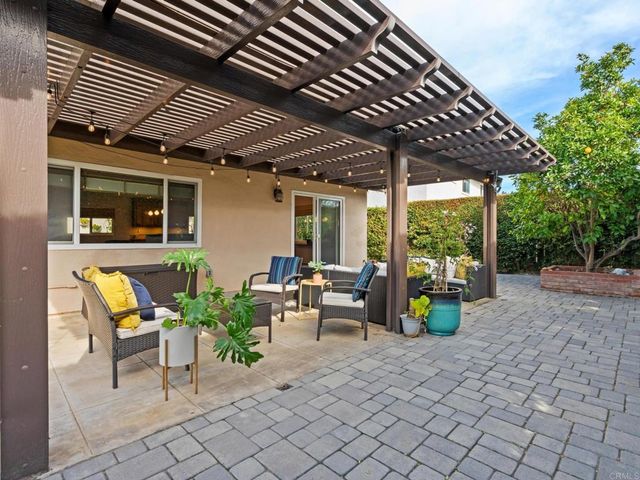 6218 Snowbond Street, San Diego, CA 92120