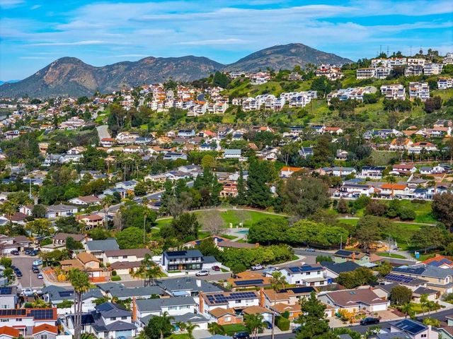 6218 Snowbond Street, San Diego, CA 92120