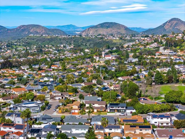 6218 Snowbond Street, San Diego, CA 92120