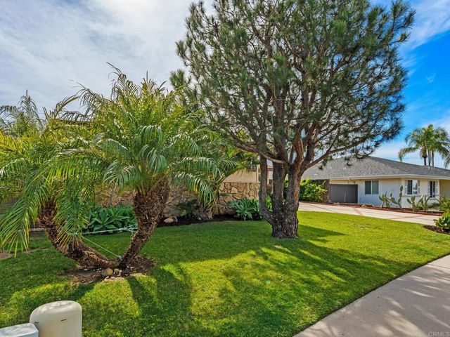 6218 Snowbond Street, San Diego, CA 92120