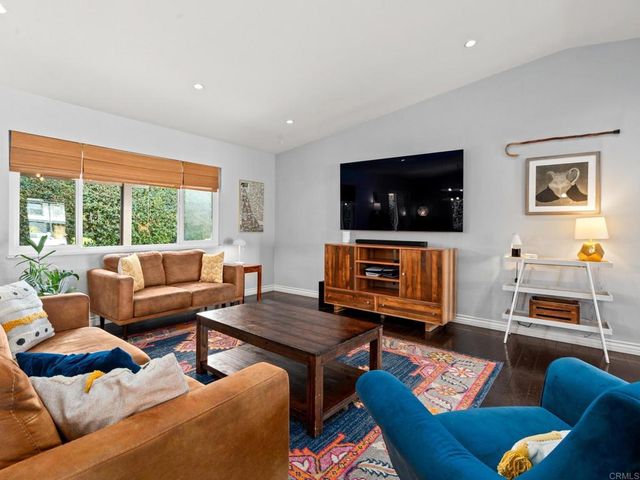 6218 Snowbond Street, San Diego, CA 92120