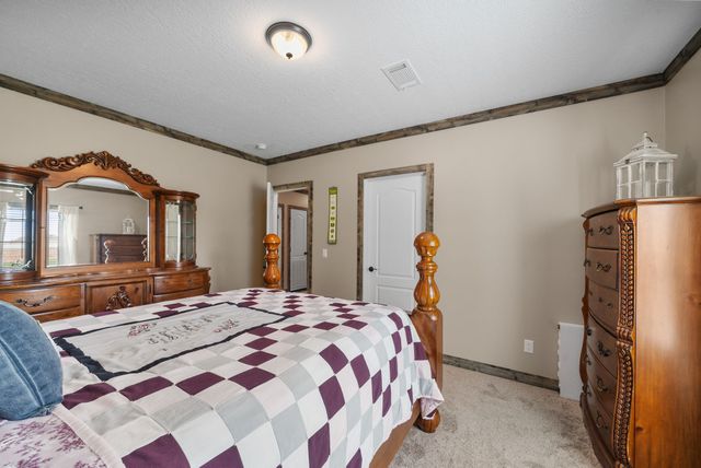 164 Meredith Ln, Guthrie, KY 42234