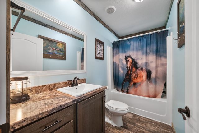 164 Meredith Ln, Guthrie, KY 42234