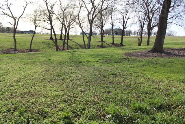 2176 Northern Trace Way, Tontitown, AR 72762