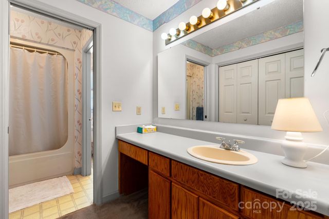 54 Meandering Way, Granite Falls, NC 28630