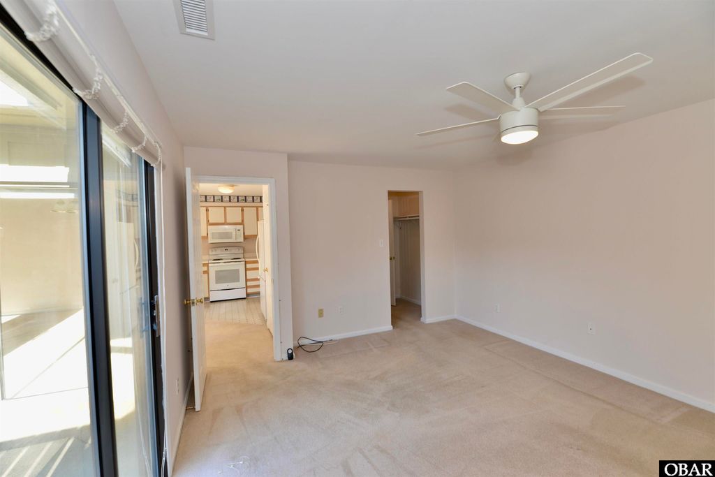 Image 16 of property listing at 2406 Neptune Way, Kitty Hawk, NC 27949