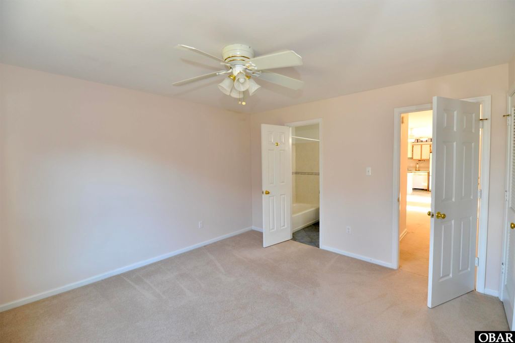 Image 23 of property listing at 2406 Neptune Way, Kitty Hawk, NC 27949