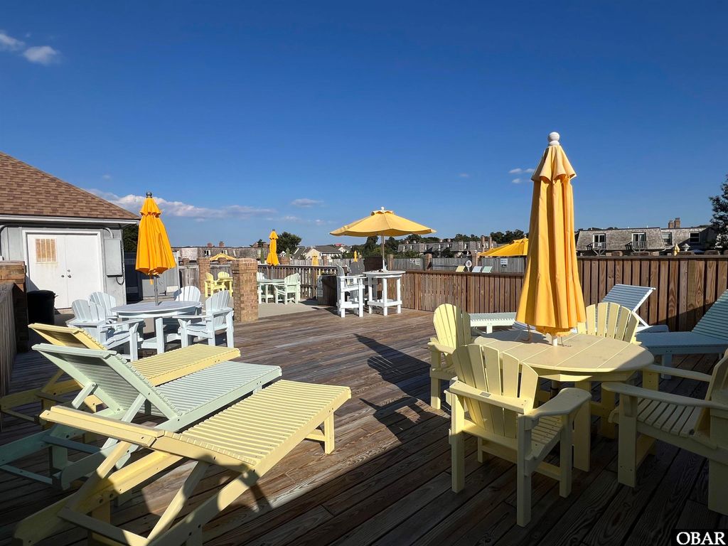 Image 30 of property listing at 2406 Neptune Way, Kitty Hawk, NC 27949