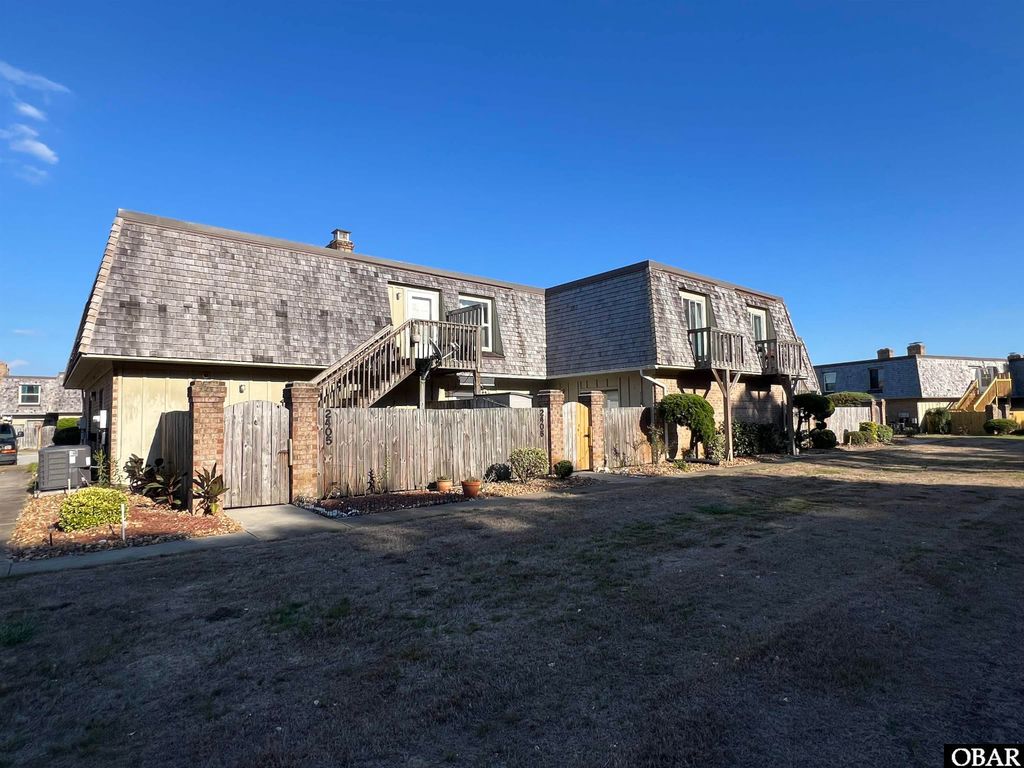 Image 38 of property listing at 2406 Neptune Way, Kitty Hawk, NC 27949