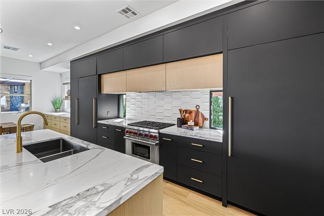 472 Bosco Di Fiore Street, Las Vegas, NV 89138