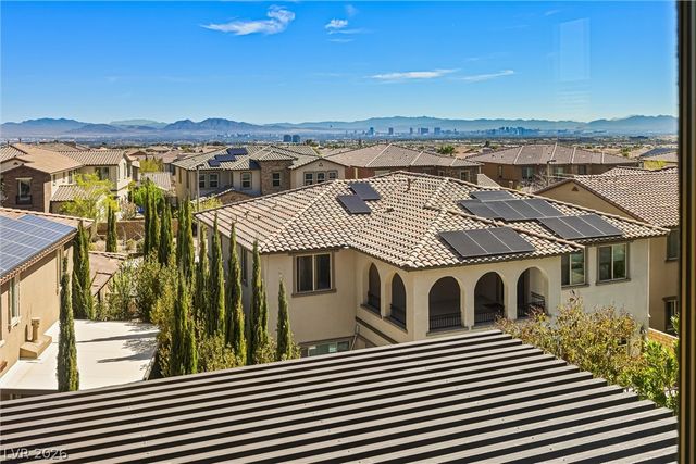 472 Bosco Di Fiore Street, Las Vegas, NV 89138