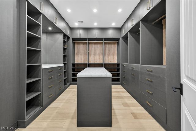 472 Bosco Di Fiore Street, Las Vegas, NV 89138