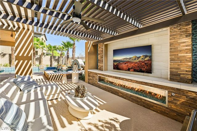 472 Bosco Di Fiore Street, Las Vegas, NV 89138