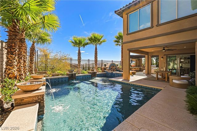 472 Bosco Di Fiore Street, Las Vegas, NV 89138