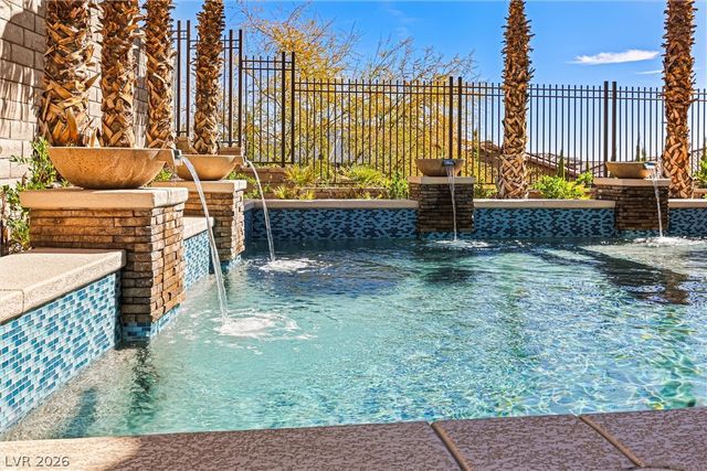 472 Bosco Di Fiore Street, Las Vegas, NV 89138