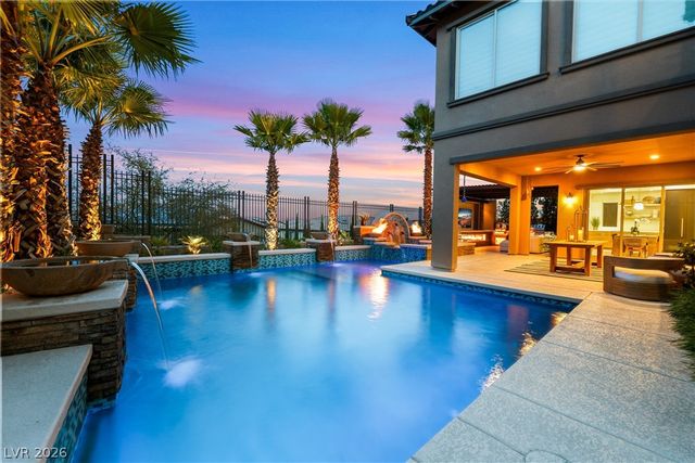 472 Bosco Di Fiore Street, Las Vegas, NV 89138