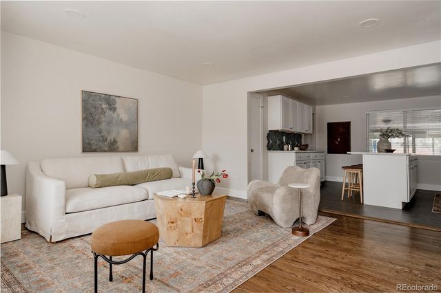 563 Jamaica Street, Aurora, CO 80010