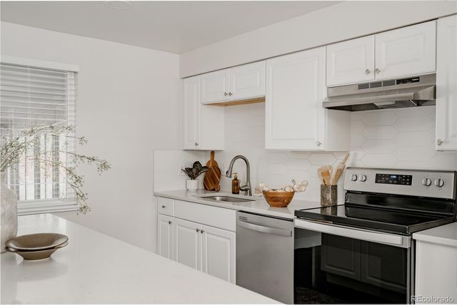 563 Jamaica Street, Aurora, CO 80010