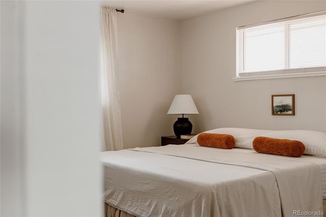 563 Jamaica Street, Aurora, CO 80010