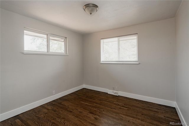 563 Jamaica Street, Aurora, CO 80010