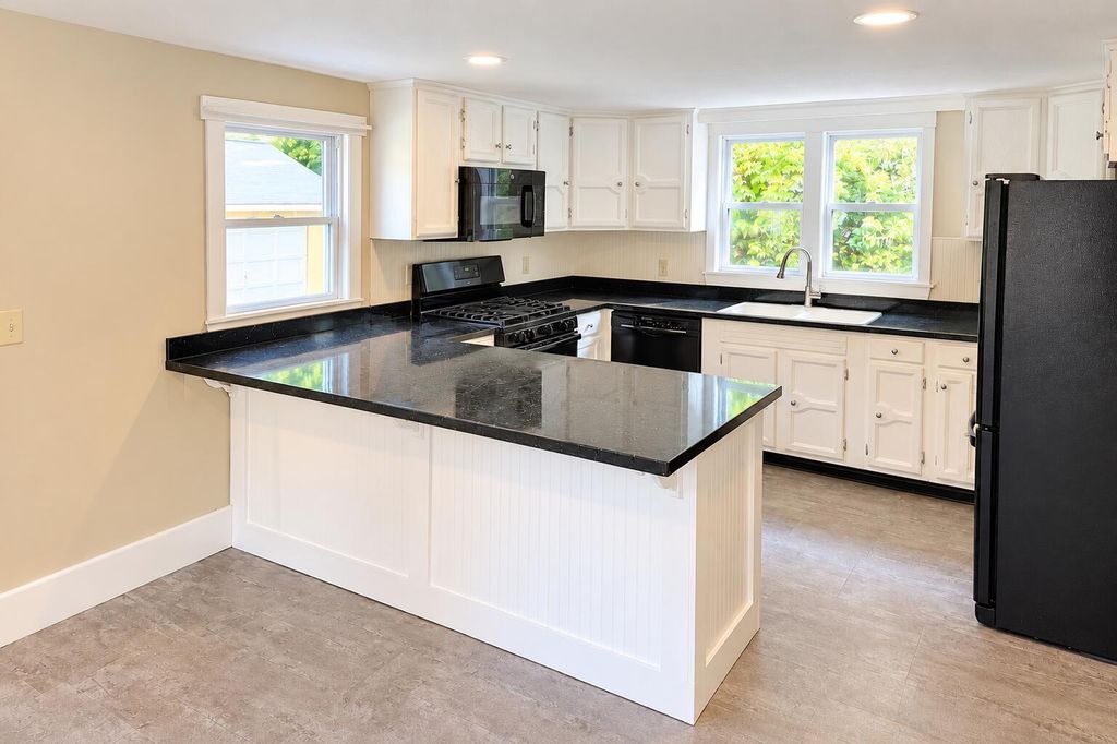 66 Old Cape Road, Kennebunkport, ME 04046 — photo 3