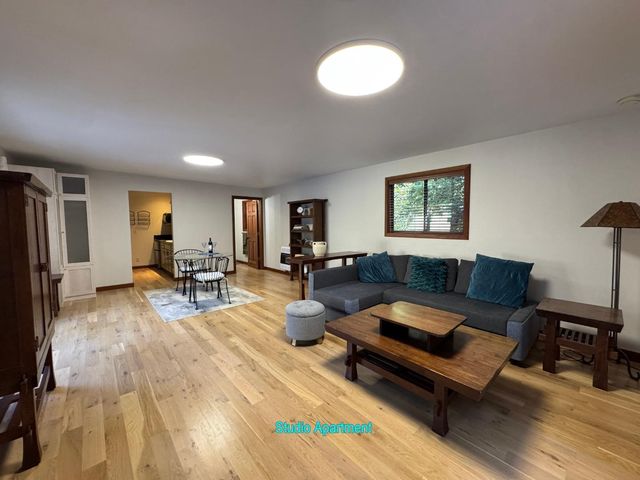 20378 Black Road, Los Gatos, CA 95033