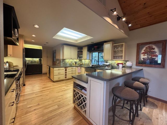 20378 Black Road, Los Gatos, CA 95033