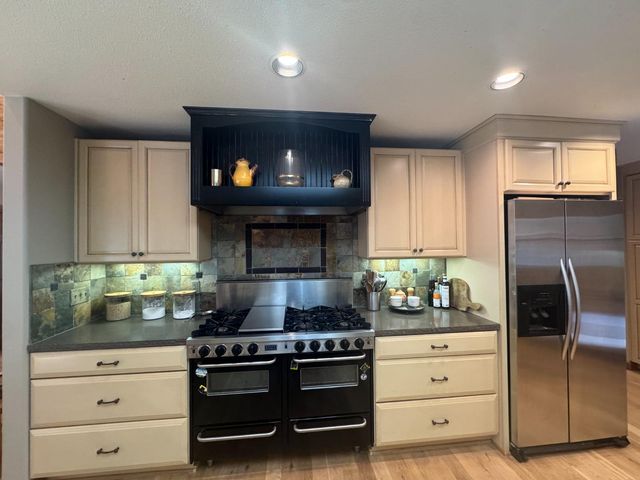 20378 Black Road, Los Gatos, CA 95033