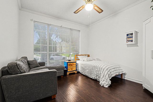 7004 Hillview Drive, Plano, TX 75025