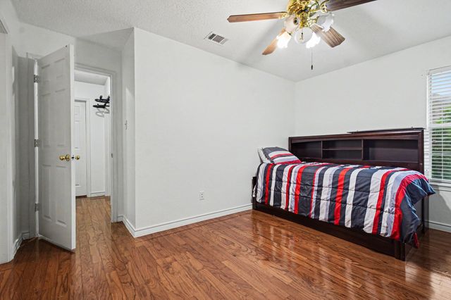 7004 Hillview Drive, Plano, TX 75025