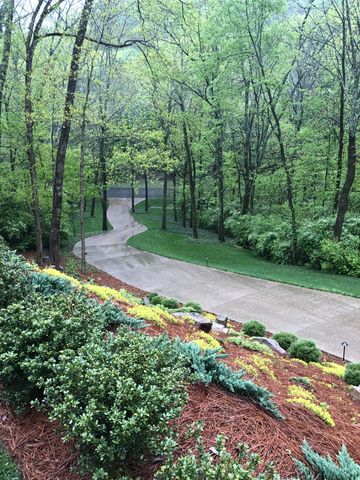 4369 Chickering Ln, Nashville, TN 37215