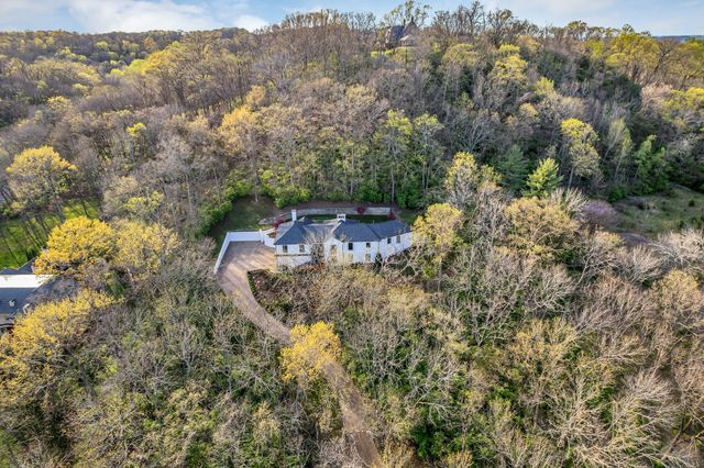 4369 Chickering Ln, Nashville, TN 37215