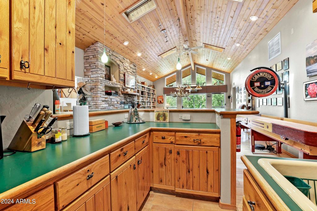Image 15 of property listing at 4678 N BEAR FLAT Road, Payson, AZ 85541