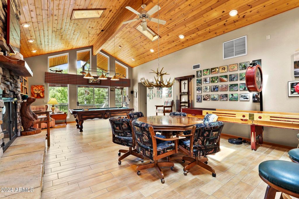 Image 9 of property listing at 4678 N BEAR FLAT Road, Payson, AZ 85541