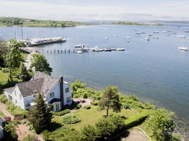 23 Avenue B, Jamestown, RI 02835