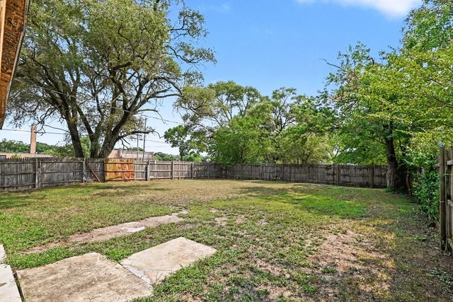 2304 Dyson Street, Muskegon Heights City, MI 49444
