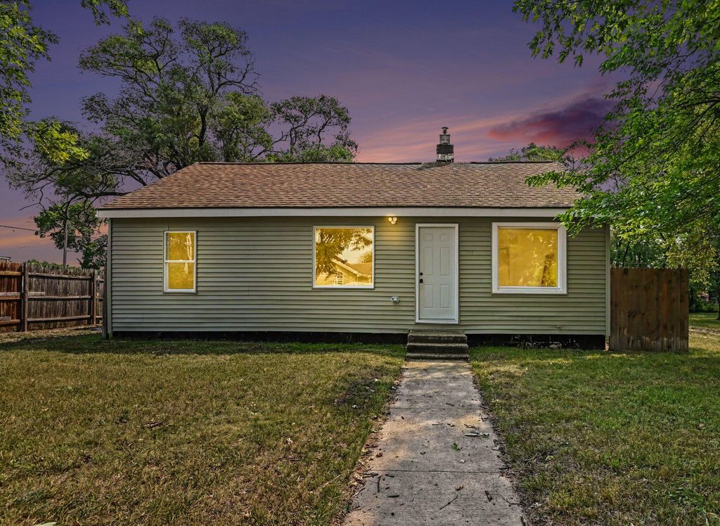 2304 Dyson Street, Muskegon Heights City, MI 49444