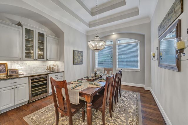 615 Cypress Creek Lane, Richmond, TX 77469