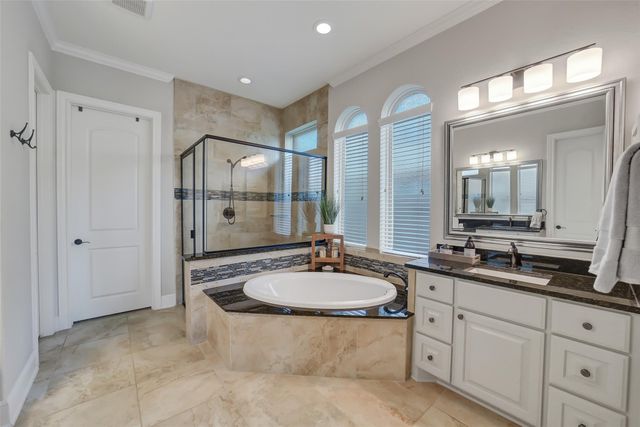 615 Cypress Creek Lane, Richmond, TX 77469