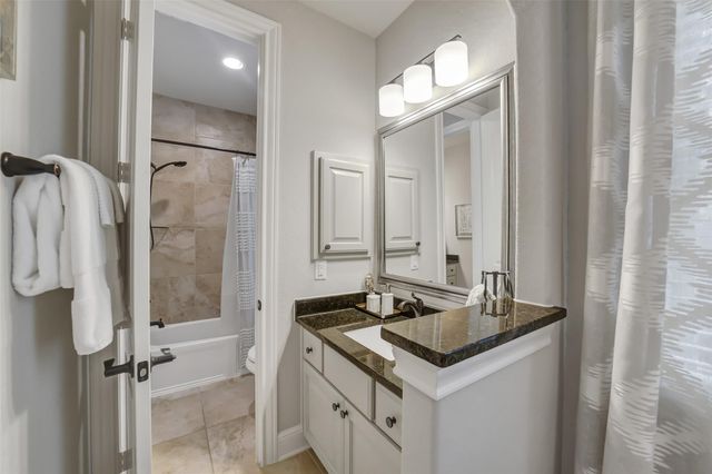 615 Cypress Creek Lane, Richmond, TX 77469
