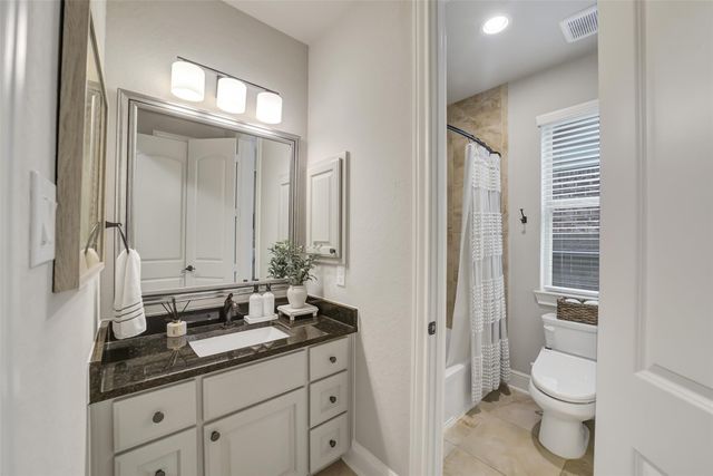 615 Cypress Creek Lane, Richmond, TX 77469